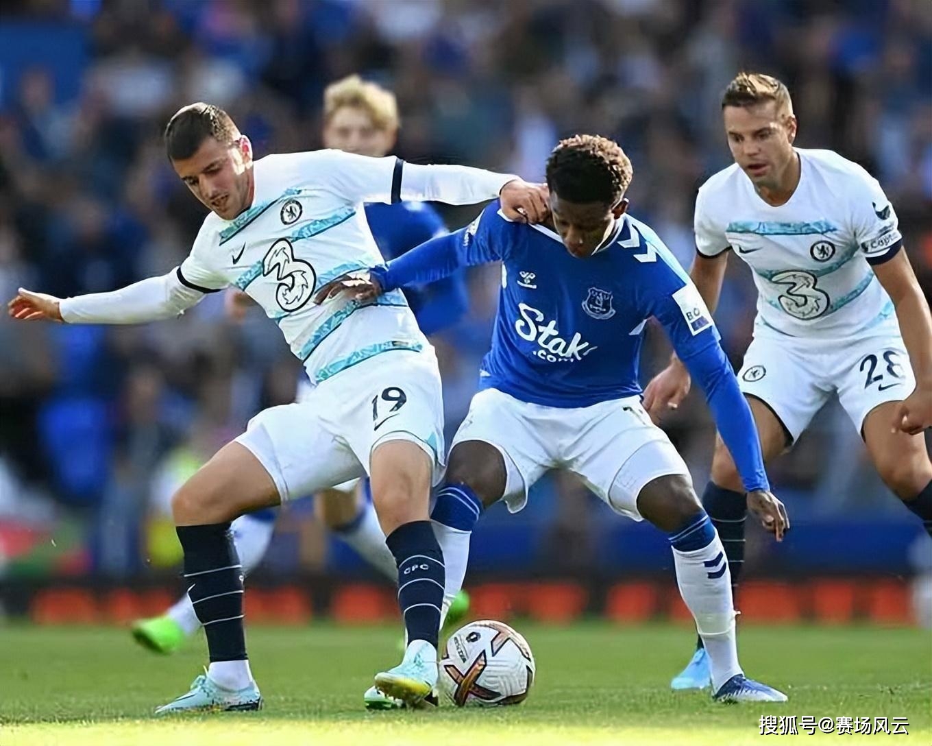 新奥尔良鹈鹕今晚扳平良机，志在荷甲名次提升，态度坚定，临场指挥获称赞 -牛牛app下载